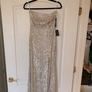 NWT Lulu’s formal/evening sequin dress